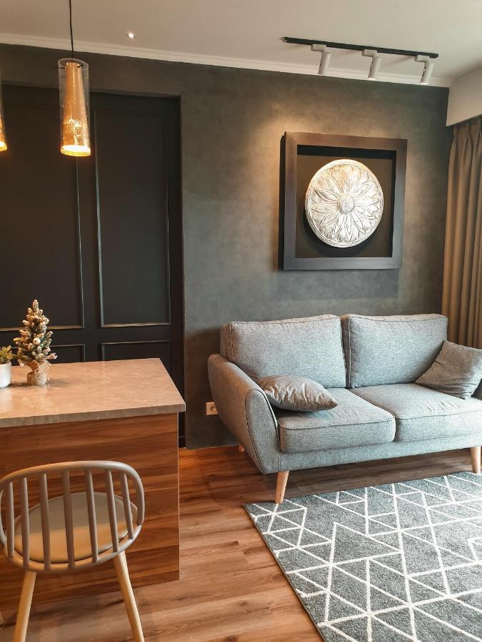 R30 Apartemen Gateway Pasteur 2Br Daymentroom Bandung Exteriör bild