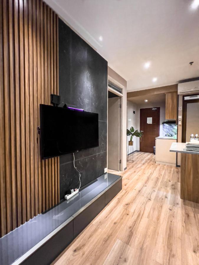 R30 Apartemen Gateway Pasteur 2Br Daymentroom Bandung Exteriör bild